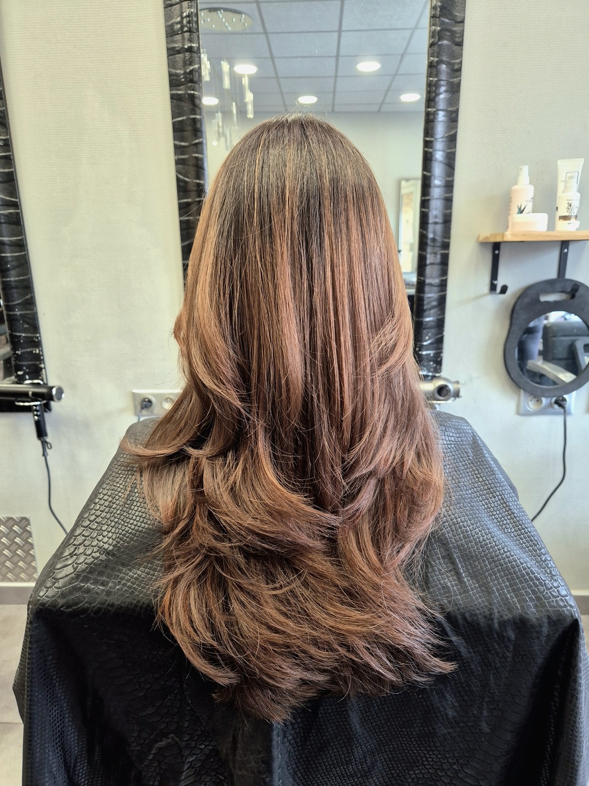 Coupe et brushing réalisés chez Carré d'Hair